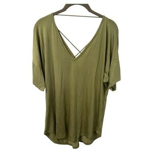 7th Ray Olive Green Short Sleeve Tee with Criss Cross V Neck Design NWOT Size LG